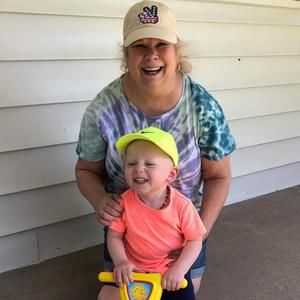 Meet your Posher, Dona